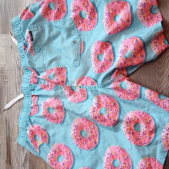 Donut swim trunks - Picture 2 of 2